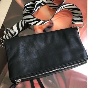 MARGOT “Eileen” Crossbody
